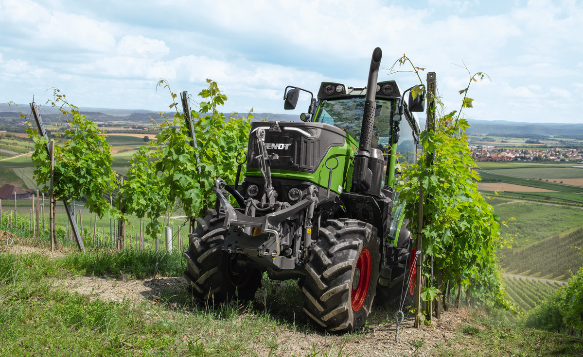 AGCO GmbH: Stufenlos im Kommunaleinsatz – der Fendt 200 P Vario