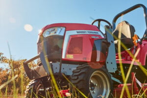 MF24BEAPHO_1GC 23_Mower_10